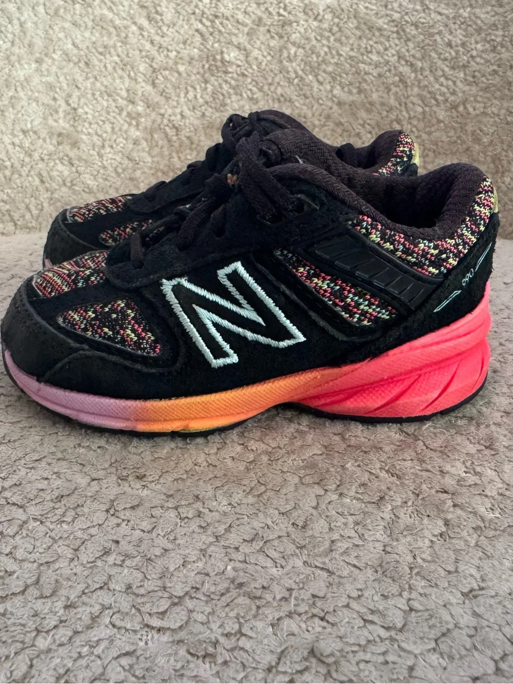 New Balance 990v5 Infant Shoes Size 4 Black Pink Multicolor